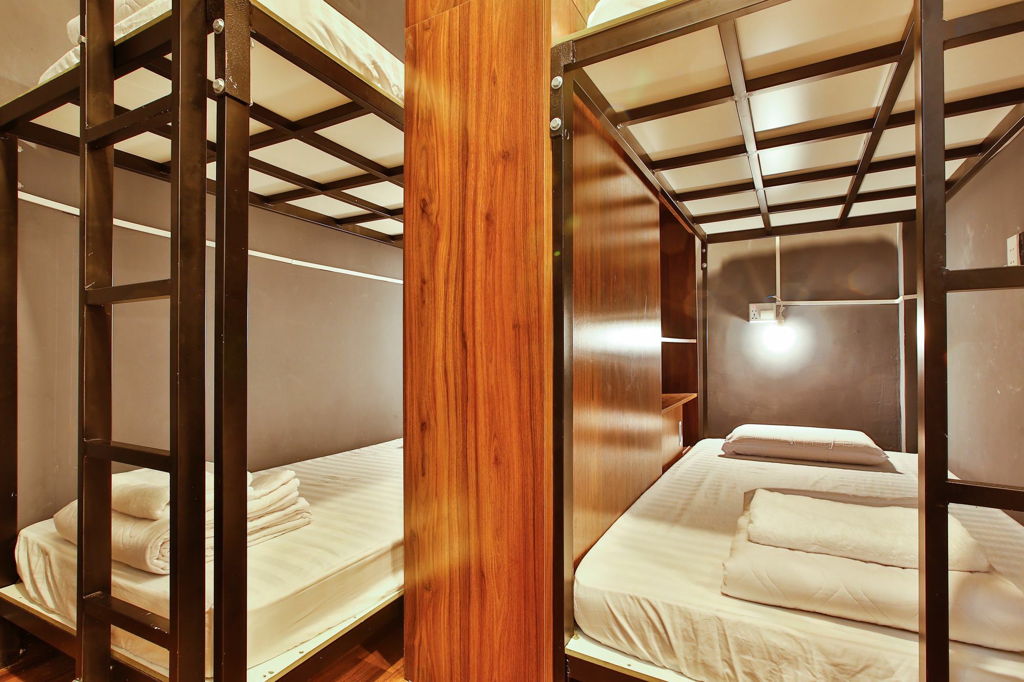Bff Saigon Hostel Ho Chi Minh City Exterior photo